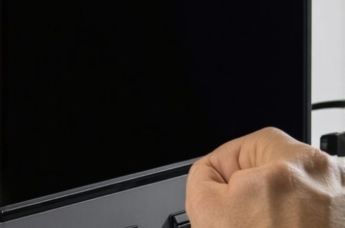 7 Settings That Fix Shadow Detail on 2026 PHOLED Screens